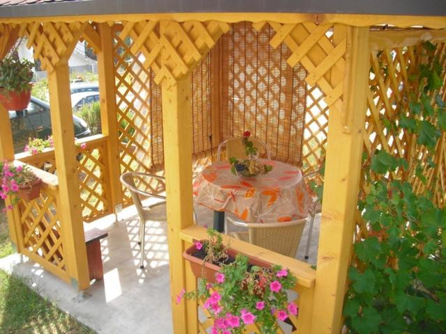 Mirjana F Apartaments バスカ エクステリア 写真
