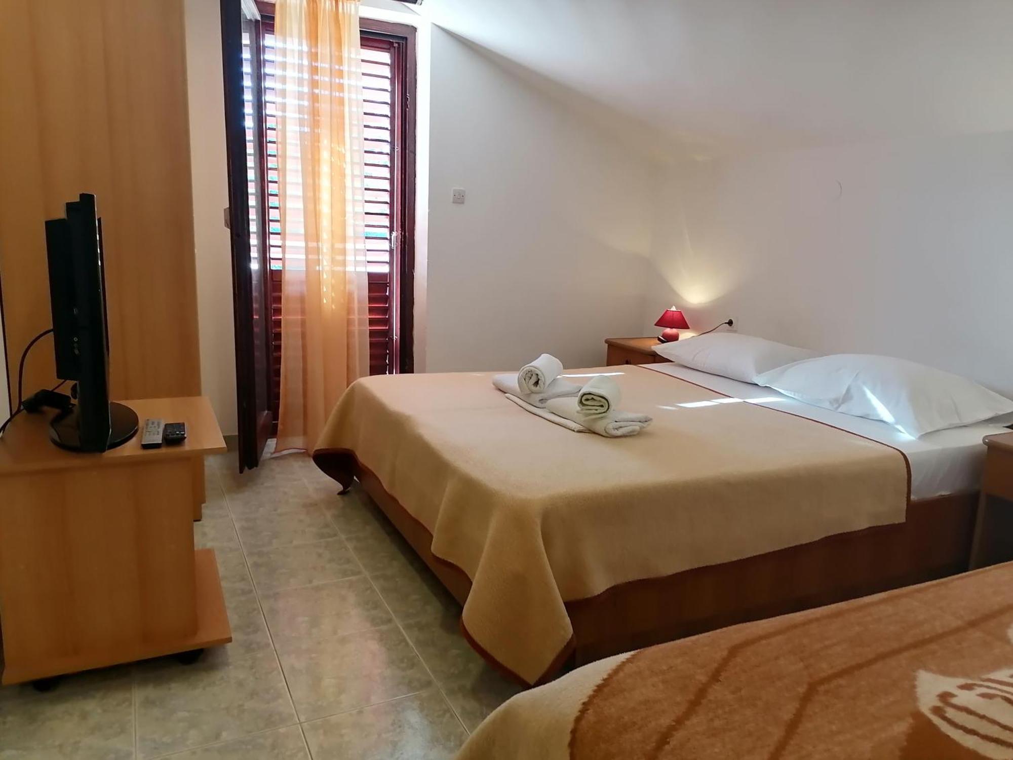 Mirjana F Apartaments バスカ 部屋 写真