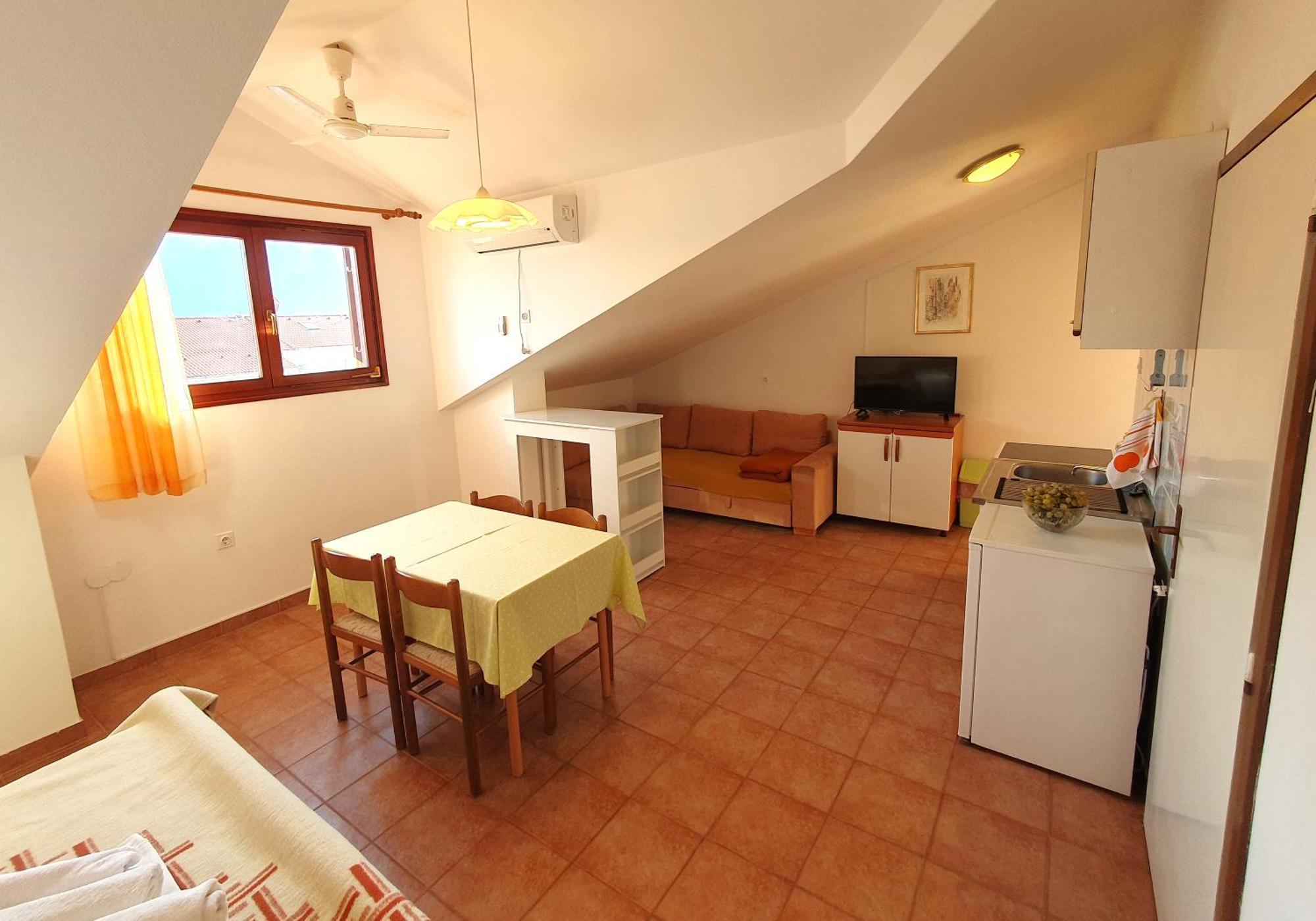 Mirjana F Apartaments バスカ 部屋 写真